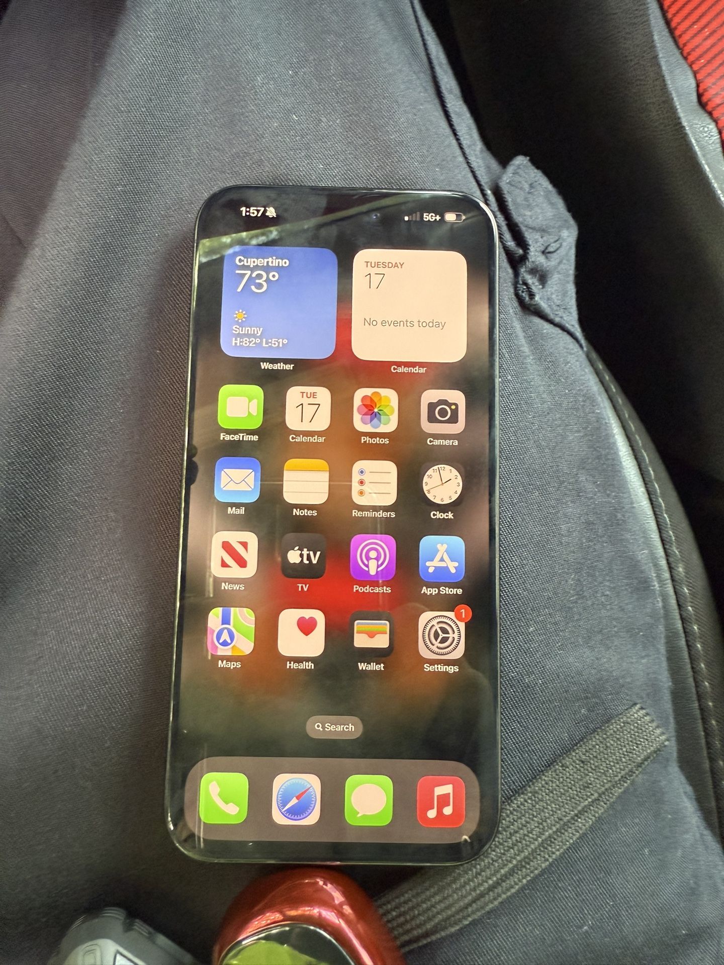 iPhone 15 Pro max (Sim Restricted)