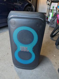 JBL Partybox Stage 320