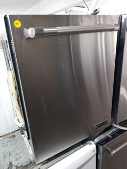 Jenn-Air stainless steel dishwasher with stainless tub - Free delivery
