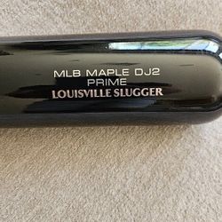 Baseball Maple Wood Bat 33