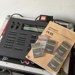 Roland R-8 Drum Machine + Soundcards