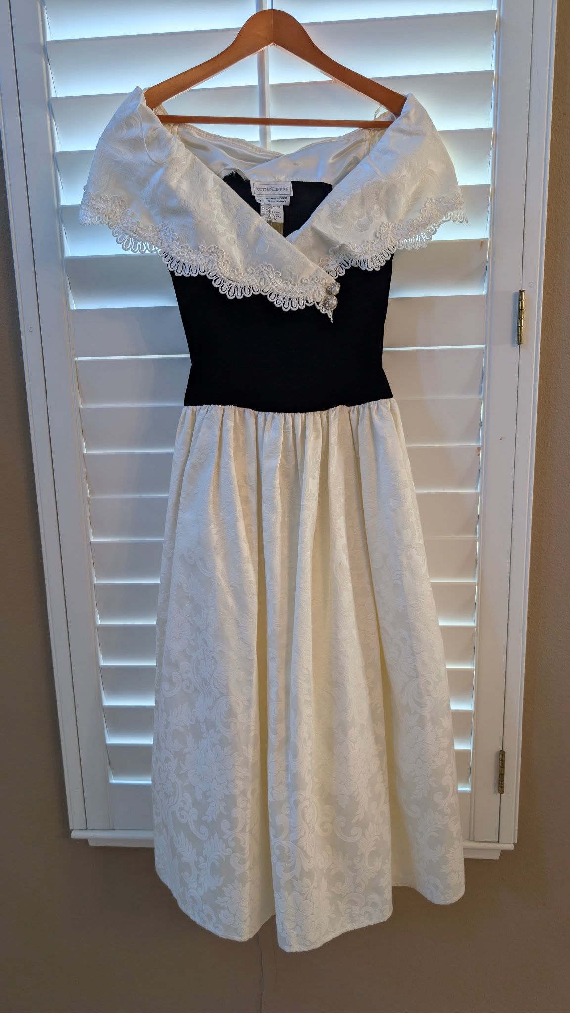 Scott McClintock Formal Vintage black And White Dress Gown