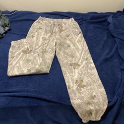 Abercrombie & Fitch Camo  Sweats Size M