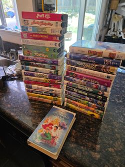 lot of 29 Disney kids children's video tapes vhs vcr rare oop cassettes classics