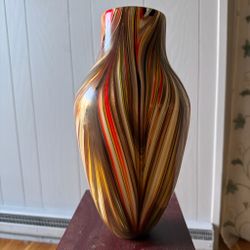 Decorative vase