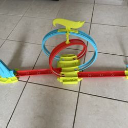 Hot Wheels Double Loop