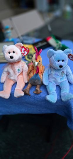 Lot of 3 Ty Beanie Babies Issy Four Seasons Dearest & Zodiac Rooster