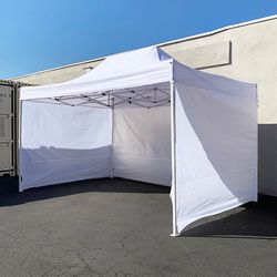 (Brand New) $180 Heavy-Duty 10x15 ft with (3 Sidewalls) EZ Popup Canopy Outdoor Gazebo, Carry Bag (Black, White)