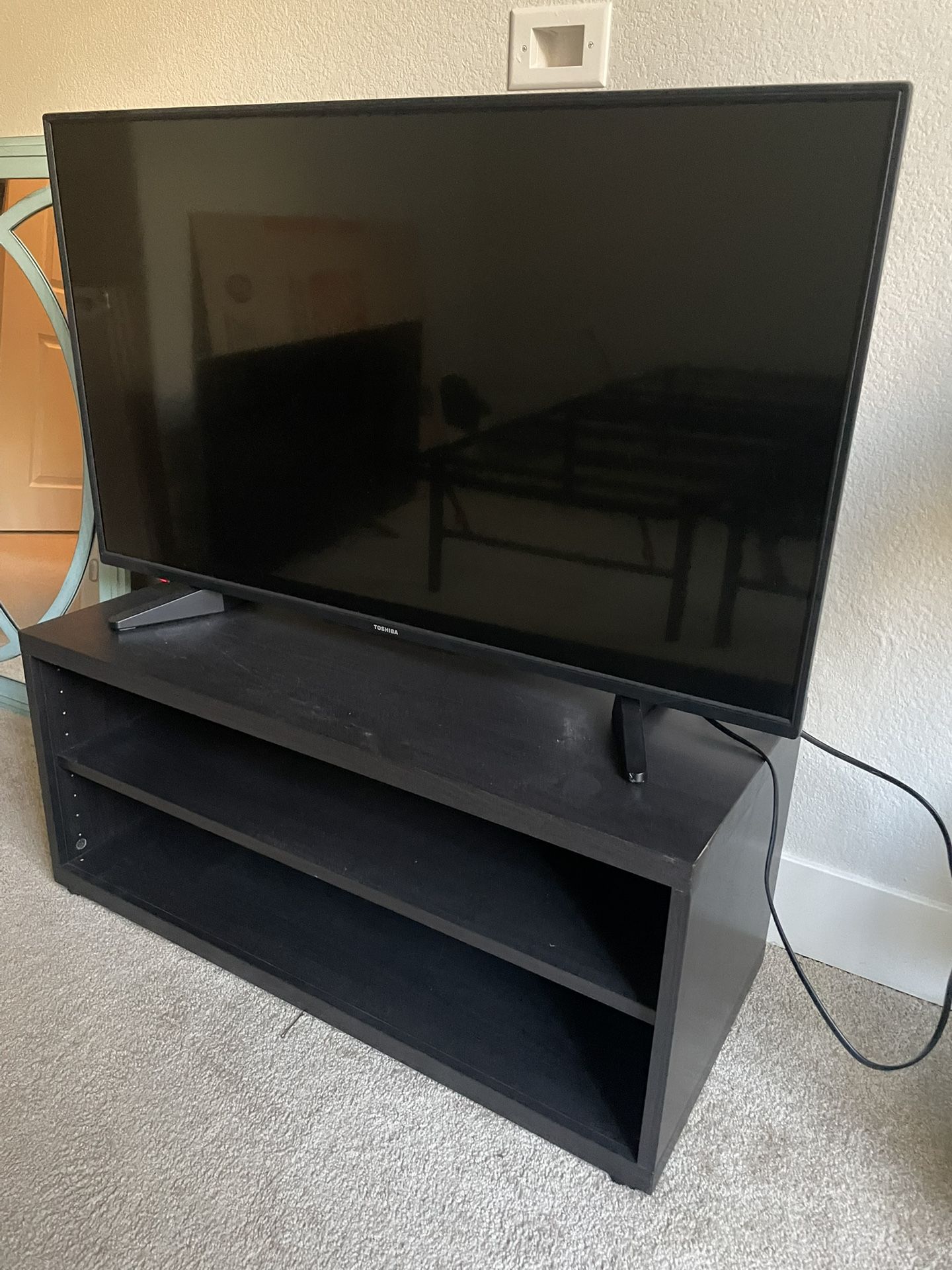 43” Toshiba LED TV + TV Stand – Works Great – Priced to Sell!