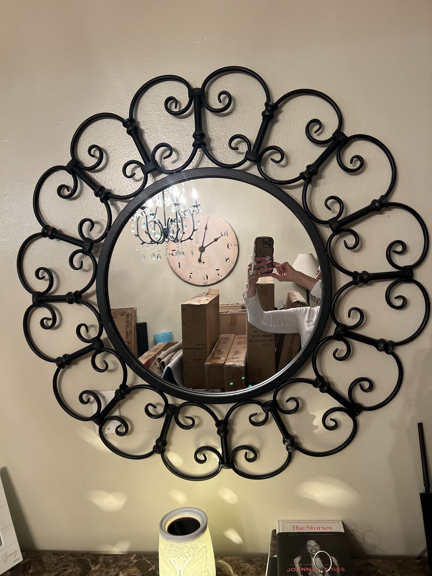 Black Round Mirror