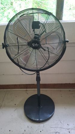 Standing fan