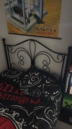 Twin mattress and twin bed frame