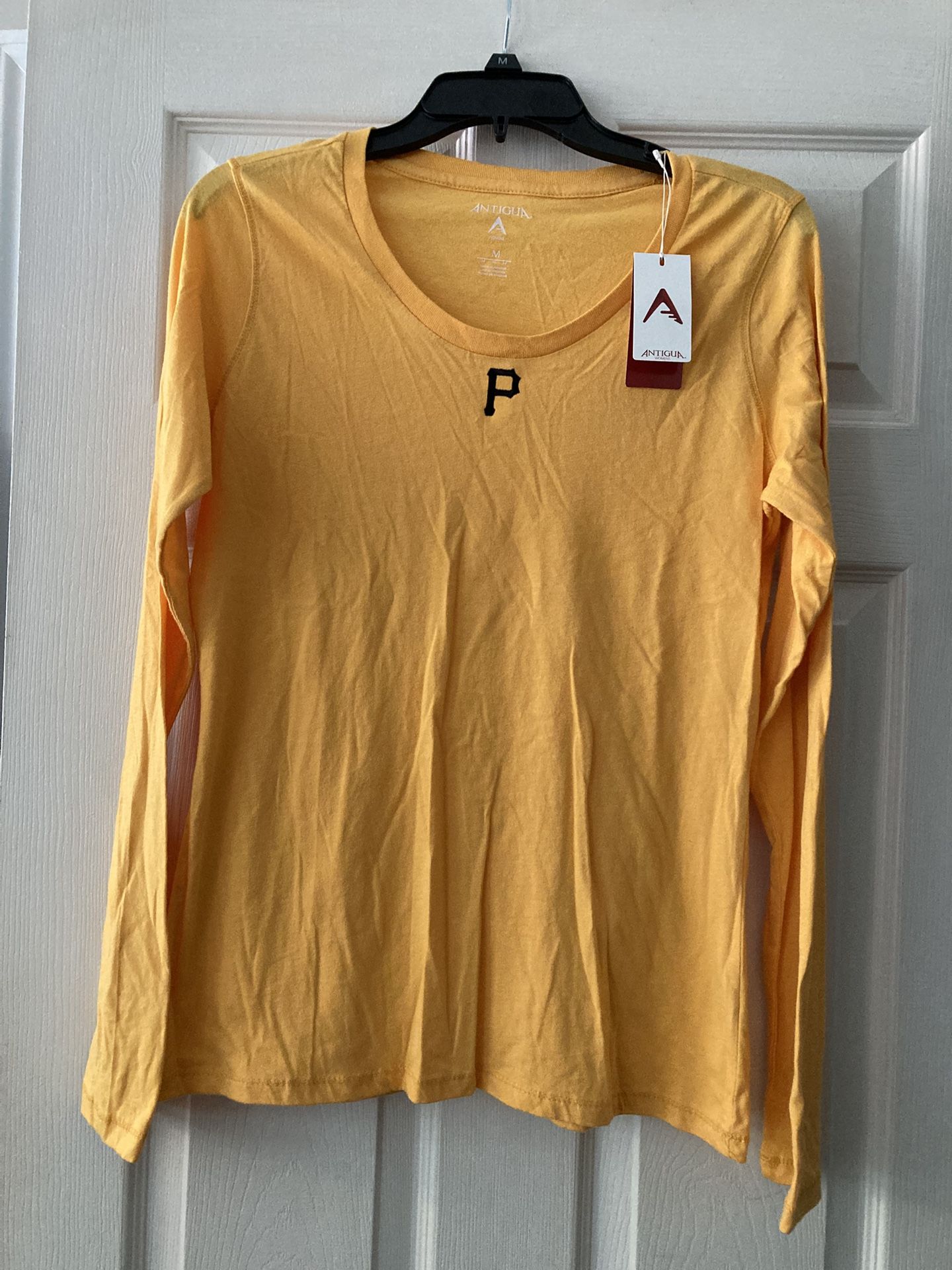 Ladies Pittsburgh Pirates Long Sleeve Top