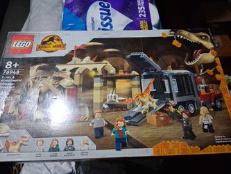 Legos Trex & Atrocitaptor Dinosaur Breakout