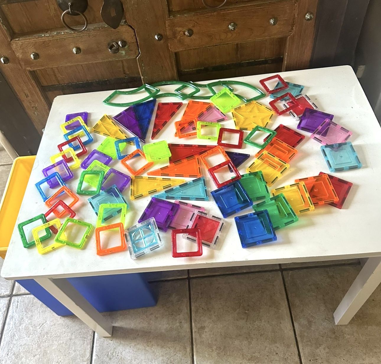 Kids Magnetic 🧲 Tiles Bundle