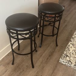 2 Bar Stools