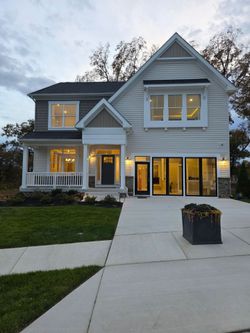 5 beds 4 bath New Construction Home