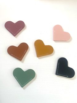 HEART BOOKMARKS/ PAGE SAVER / BRAND NEW