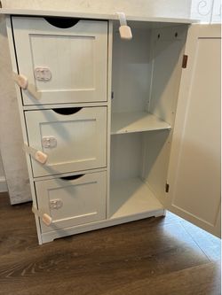 Small Storage (baby proofed)