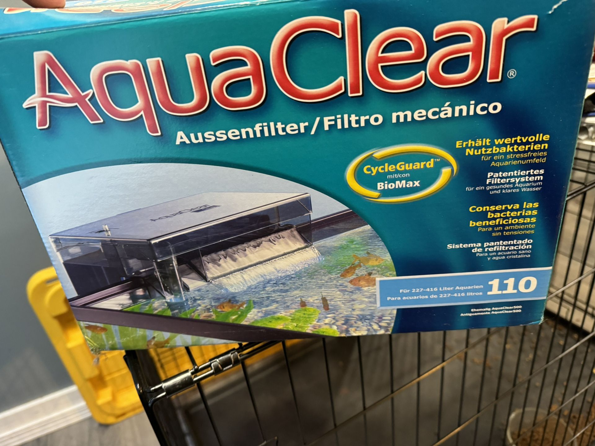 110 Aquarium Filter. Aqua clear.