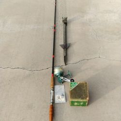Granger Boat/Pier/Surf 8'8 Fiberglass & Wood Fishing Rod with Ru Pacific  Reel for Sale in Grand Terrace, CA - OfferUp