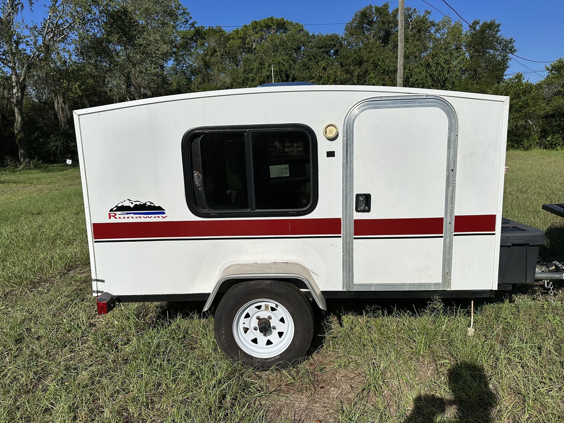 2014 Runaway camper 4x8 runaway for Sale in Spring Hill, FL OfferUp