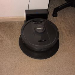 Shark 2-1 Robot Vacuum