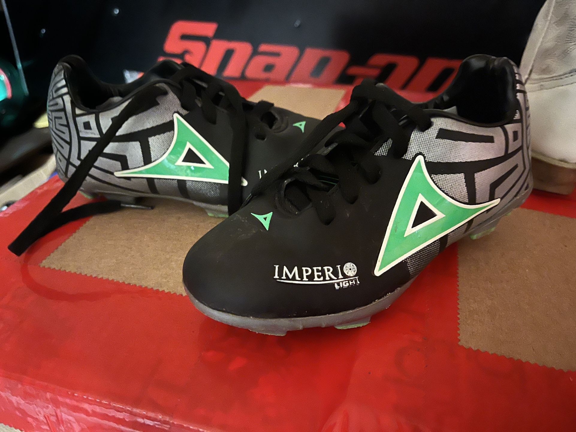 Pirma Kids Soccer Cleats