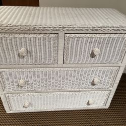 White Wicker Dresser in Great Condition 16.5 x 37w x 31h Smoke free household.