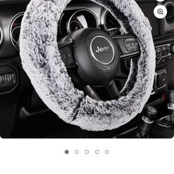 Furry steering wheel cover New