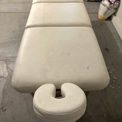Massage Table 