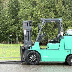 Forklift Mitsubishi LPG 15,000 lb capacity