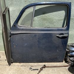 VW Bug Driver’s Side Door 68 & Up 