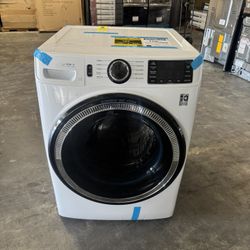 GE 4.8 cu. ft. Smart White Front Load Washer with OdorBlock UltraFresh Vent System and Sanitize with Oxi