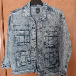 Men's Size Medium. Wild Fable Jean Jacket 