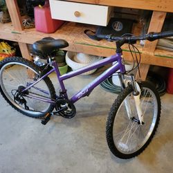 24"  GIRLS BiKE. 18 SPEEDS Road MASTER (2) Bicycle Helmets And (2) Bicycle Ceiling Hangers All For $55.00