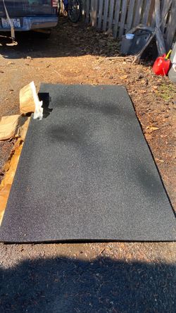 Rubber mat perfect for working on cars