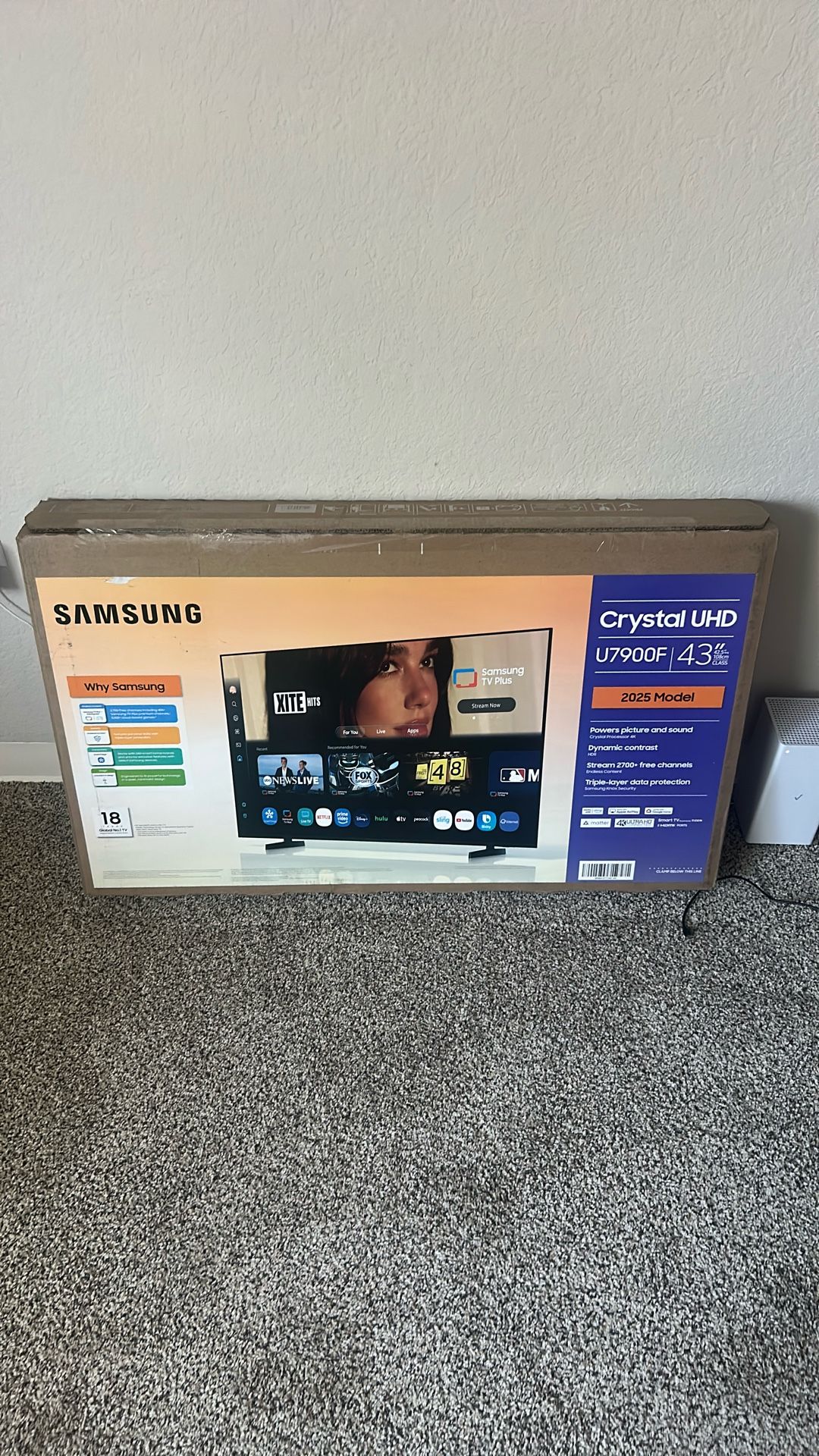 Samsung crystal UHD 43”
