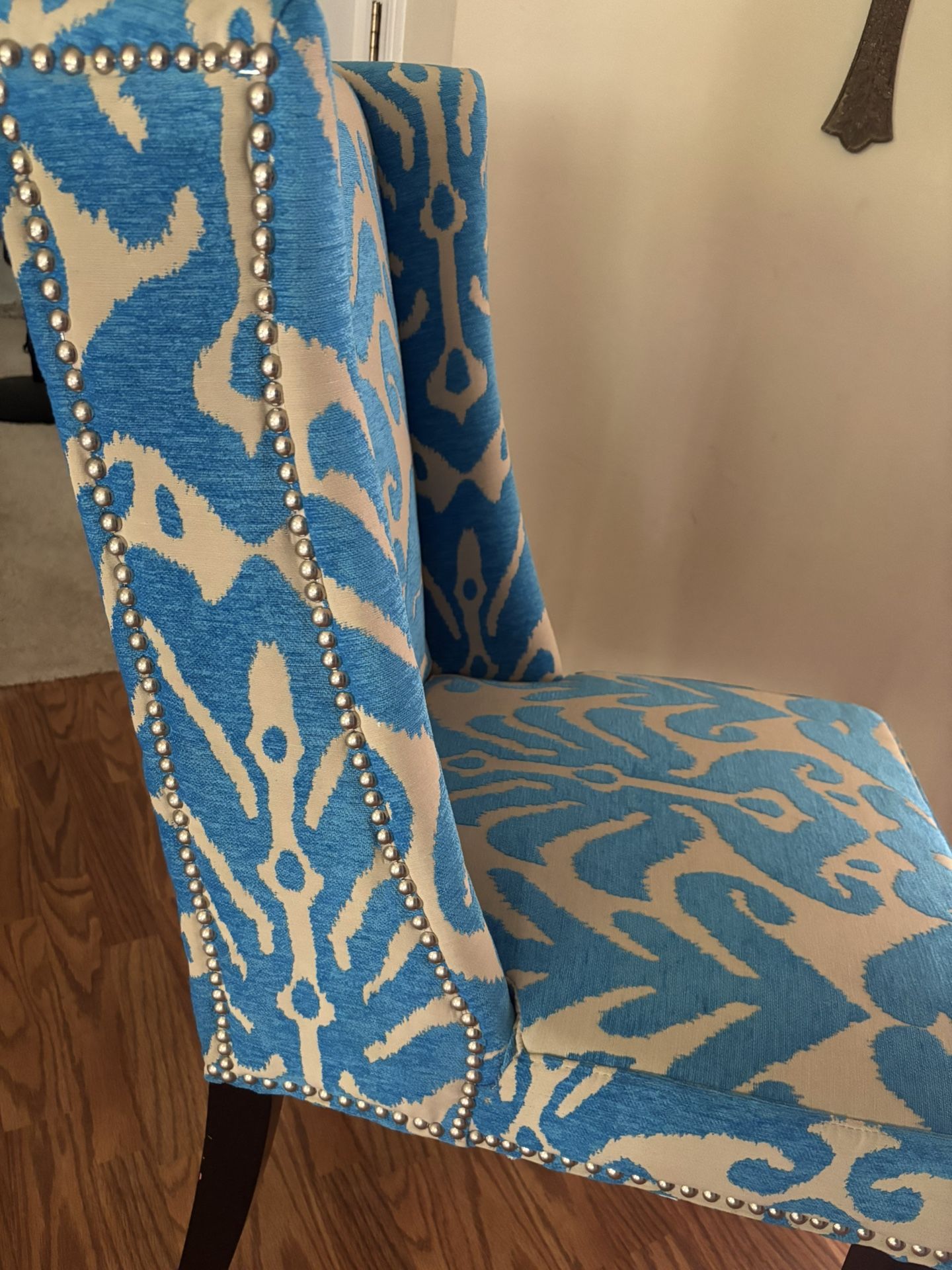Jewel of a Throne