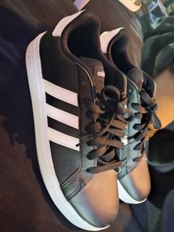 New!!! Adidas Grand Court 2.0 Sneakers