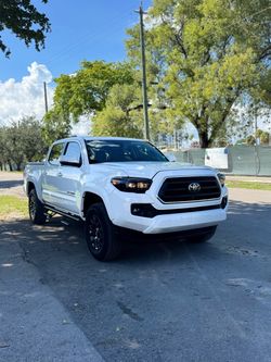 2023 TOYOTA TACOMA SR5