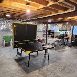 Official Size Indoor Ping Pong Table 2 Paddles Balls Black Yellow