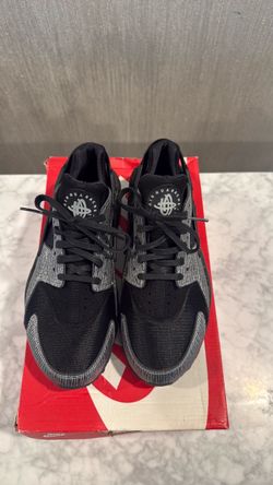 Nike Air Huarache Black Grey Sneakers Women’s Size 8.5