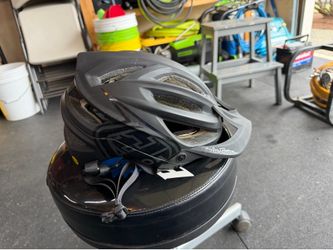 Troy Lee Bicycle Helmet Size M/L