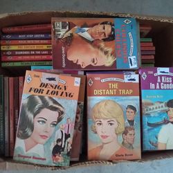 Harlequin Romance Books (Lot)