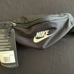 Nike Bum Bag Fanny Pack NWT