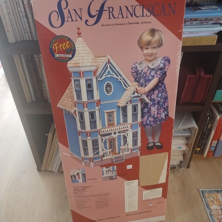 Vintage Doll house