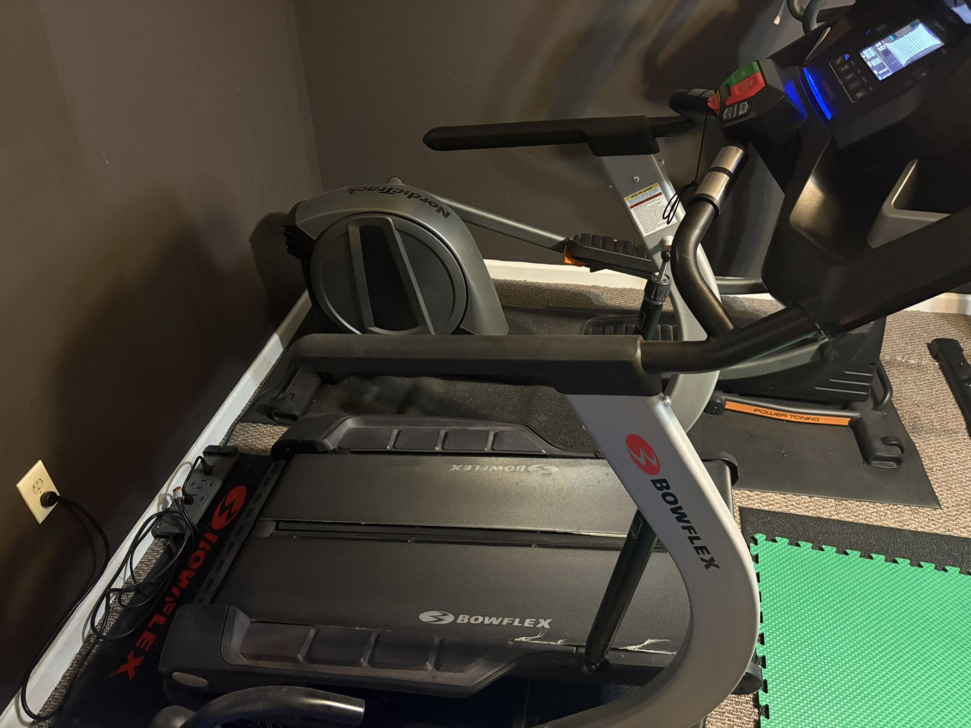 Bowflex TreadClimber TC200