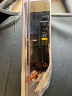 125 amp breaker 30 amp breaker