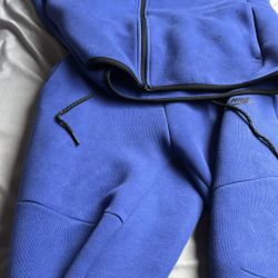 Nike Tech Royal Blue